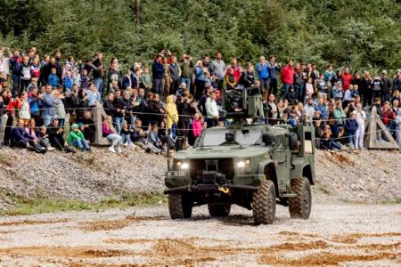 Dinamični prikaz Enote za specialno delovanje, foto Ivica Meglić 2